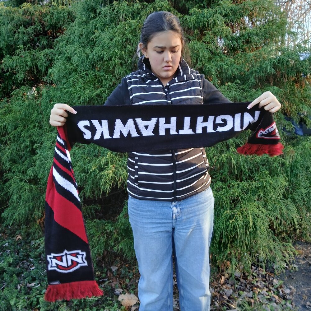 Northwest Nazarene Nighthawks Scarf Nampa Idaho Sports Team Fan Apparel NWT - Picture 8 of 11